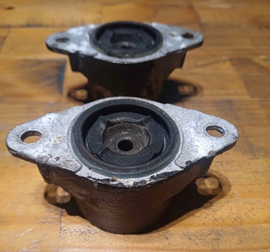 Ford Fiesta mk6 Rear shock absorber Top mounts 2002-2008 ST150 1.25 1.4 1.6 16v TDCI