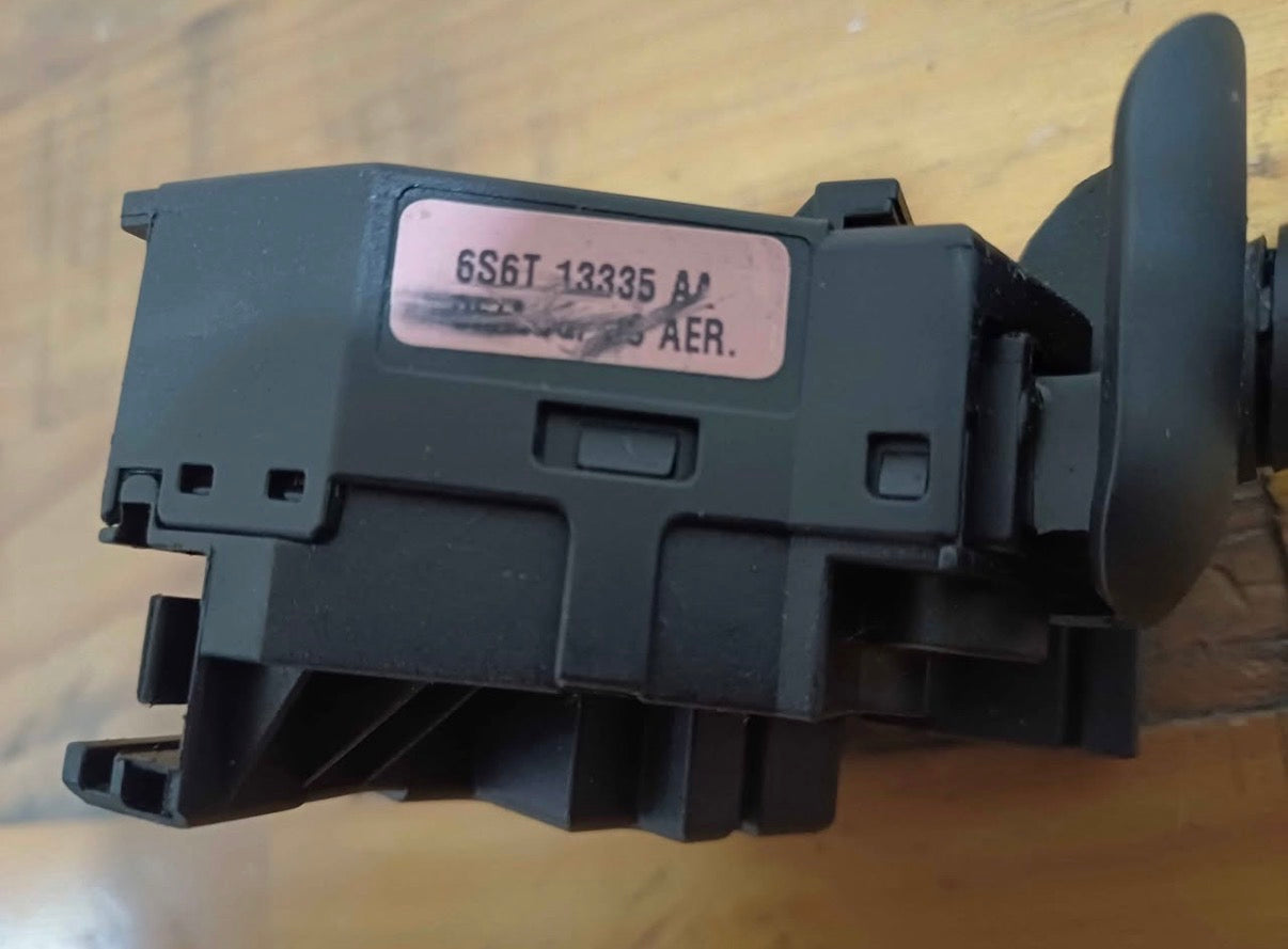 Genuine Ford Fiesta mk6 ST150 indicator information display stalk 2005-2008