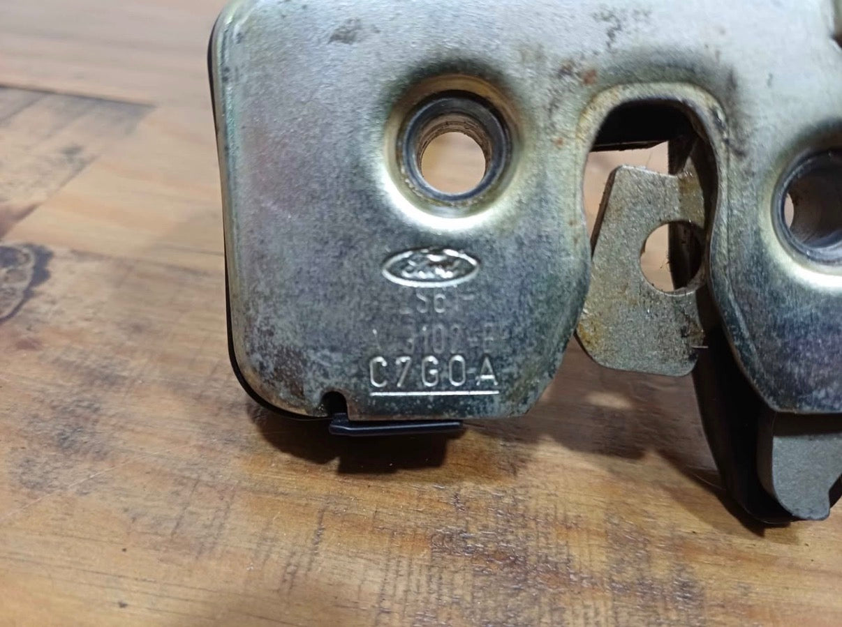 Genuine Ford Fiesta mk6 Rear boot tailgate latch catch remote release 2002-2008 ST