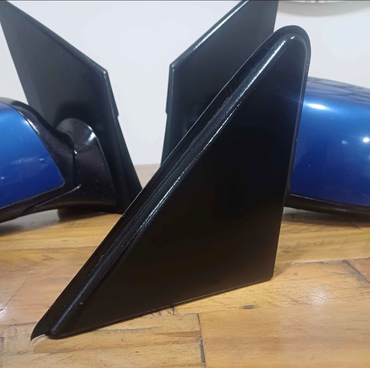 Ford Fiesta mk6 Pre Face-lift Wing mirrors & Pillar covers Performance blue & gloss black 2002-2005