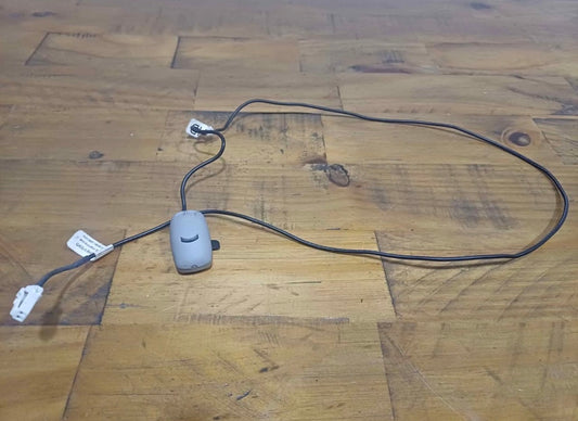 Genuine Ford Mk6 Fiesta Bluetooth speaker microphone with wiring loom 2002-2008