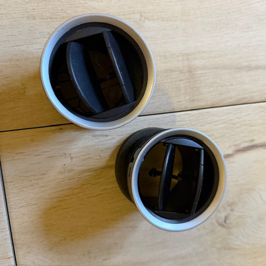 USED Air vents for Mk6 Fiesta